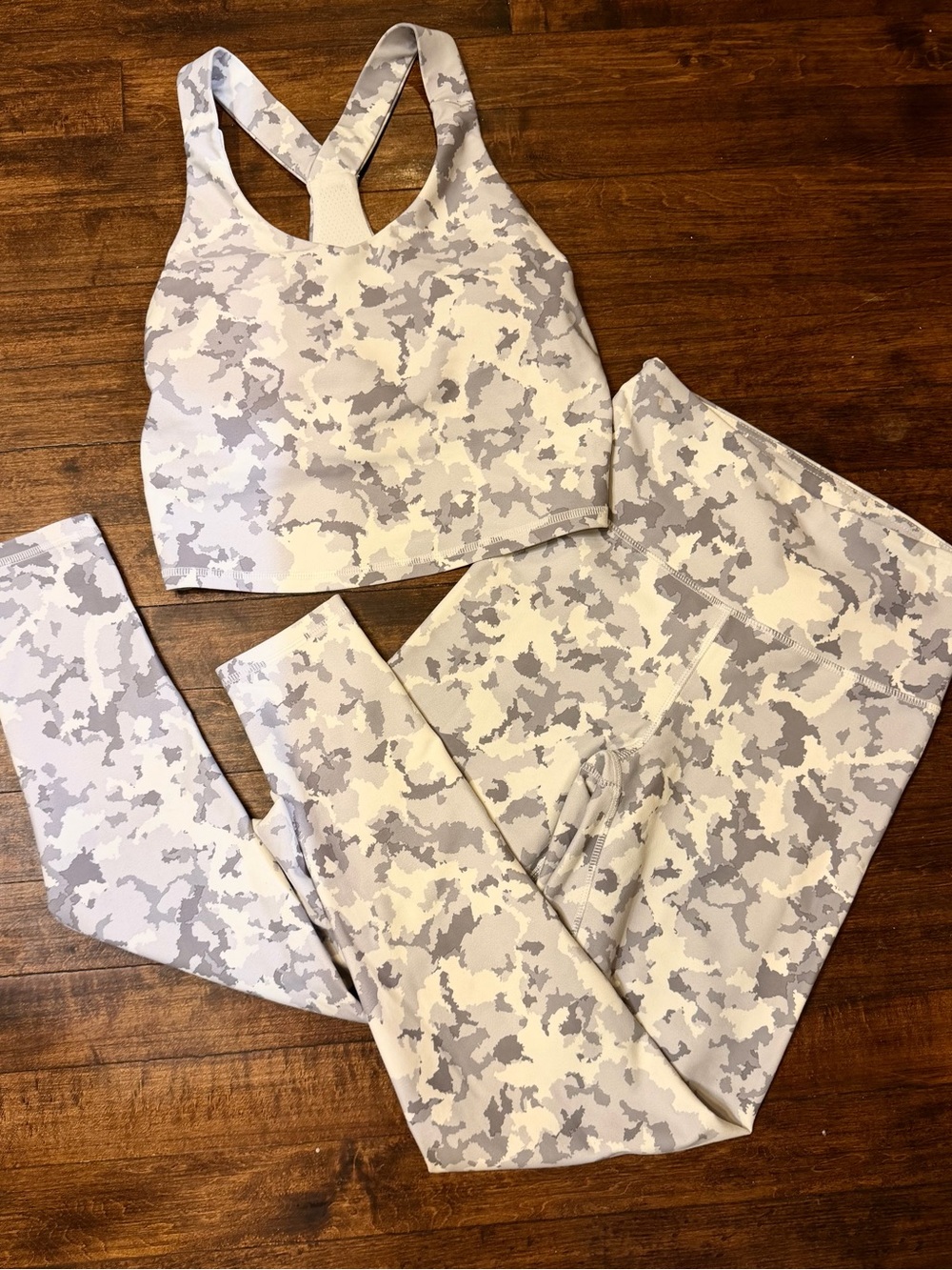 Kyodan Matching Set Camo Activewear 2 Piece Set Leggings & Sports Bra Gym